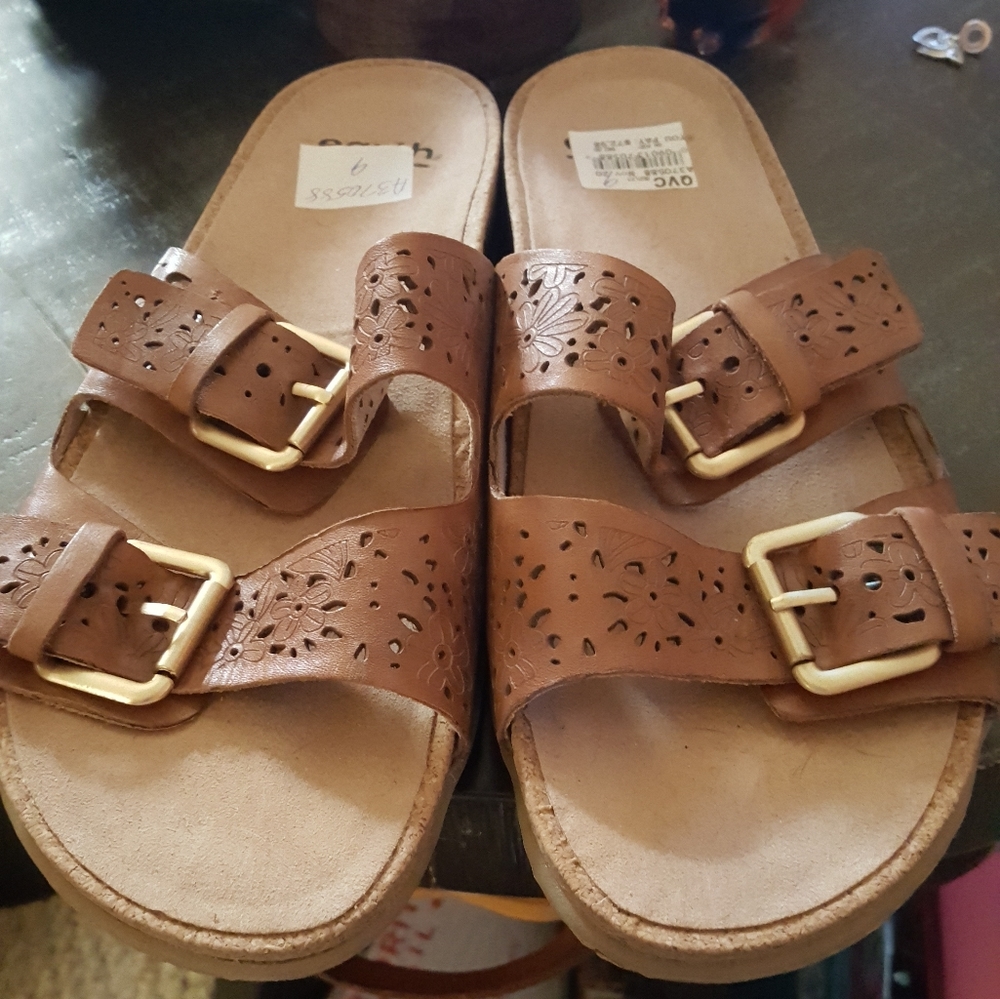 Earth sandals